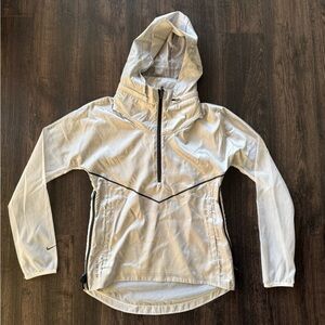 Nike Women's White & Silver Running Jacket